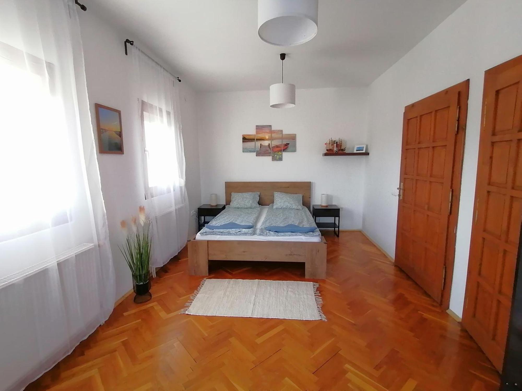 Szigligeti Panorama Apartmanhaz Extérieur photo