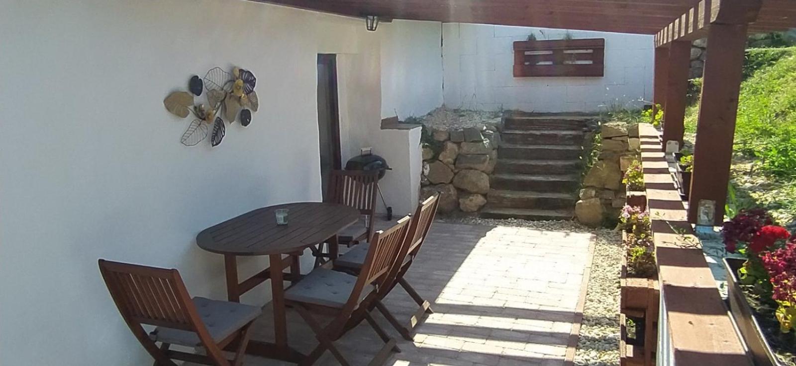 Szigligeti Panorama Apartmanhaz Extérieur photo