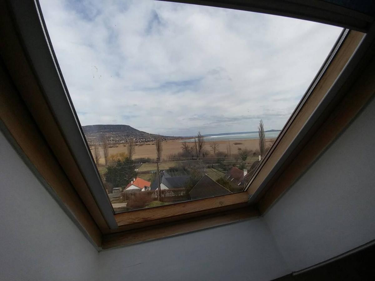Szigligeti Panorama Apartmanhaz Extérieur photo